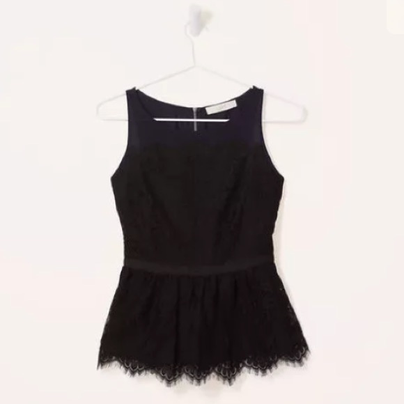 LOFT | Scallop Lace Peplum Shell - Picture 2 of 4